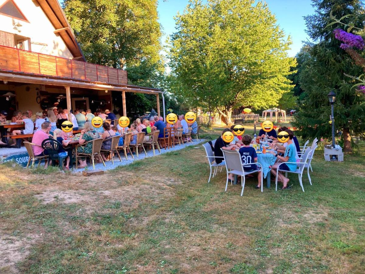 Neuvic  Stacaravan 6 Persoons - Camping Le Soustran מראה חיצוני תמונה